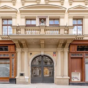 Retreat Boutique Hostel Prague